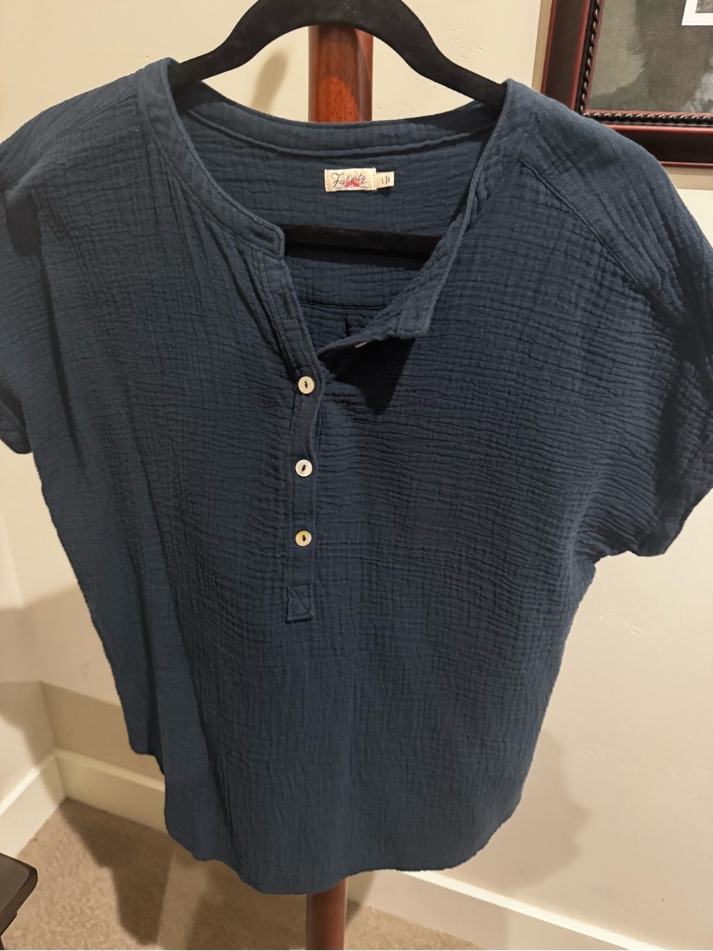 Faherty Navy Textured Short Sleeve Henley